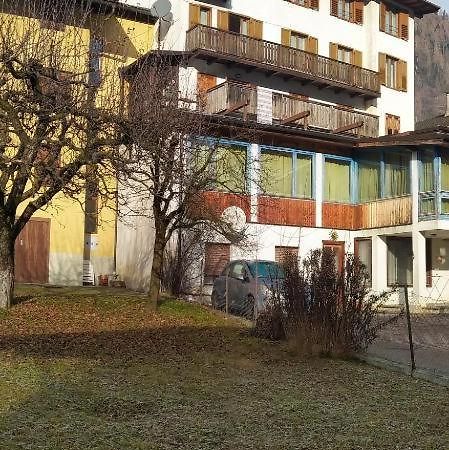 Casa Renzo - Dolomiti - Trentino Apartman Mezzano Kültér fotó