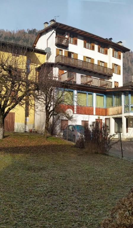 Casa Renzo - Dolomiti - Trentino Apartman Mezzano Kültér fotó